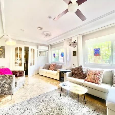 Prázdninový dům Macarena House & Chill Out